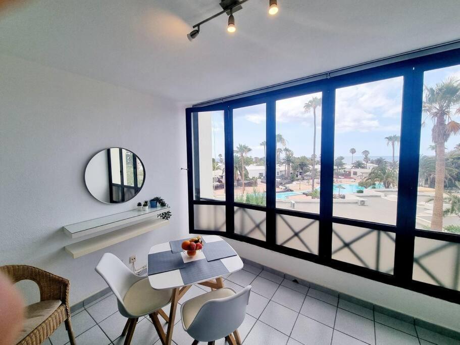 Luxury Ocean View Playa Roca Apartment Costa Teguise Exterior photo