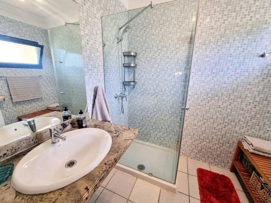 Luxury Ocean View Playa Roca Apartment Costa Teguise Exterior photo