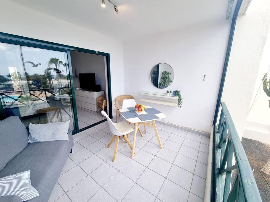 Luxury Ocean View Playa Roca Apartment Costa Teguise Exterior photo