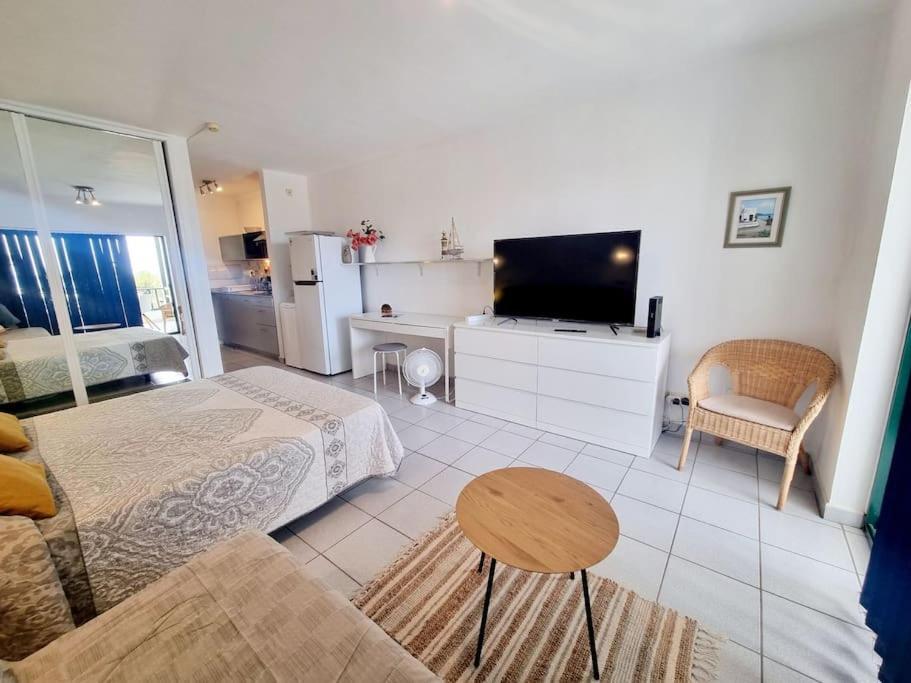 Luxury Ocean View Playa Roca Apartment Costa Teguise Exterior photo